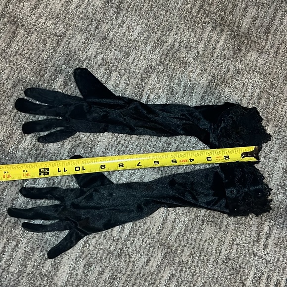 Susan Roselli for Vijjack Evening Gown size 6 - Picture 9 of 9